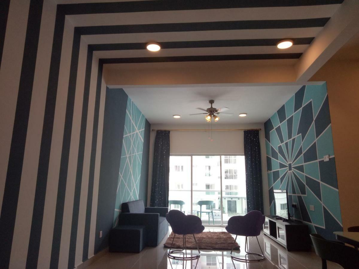Icolor & Ch5 Apartment Tanah Rata