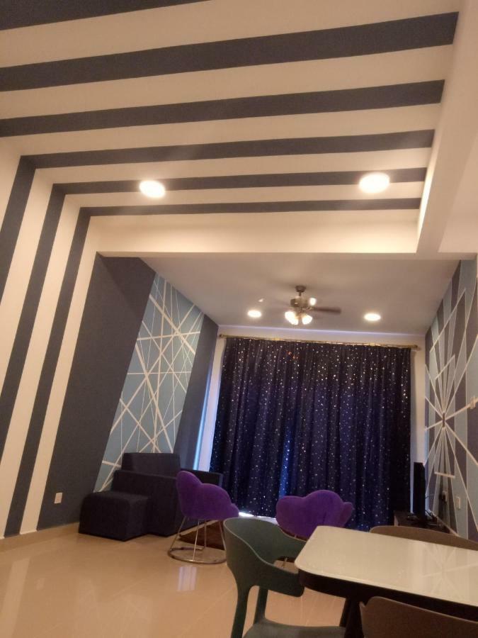 Icolor & Ch5 Apartment